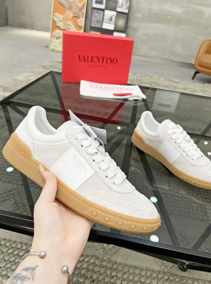 hype Valentino Casual Shoes