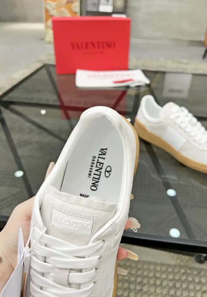 hype Valentino Casual Shoes