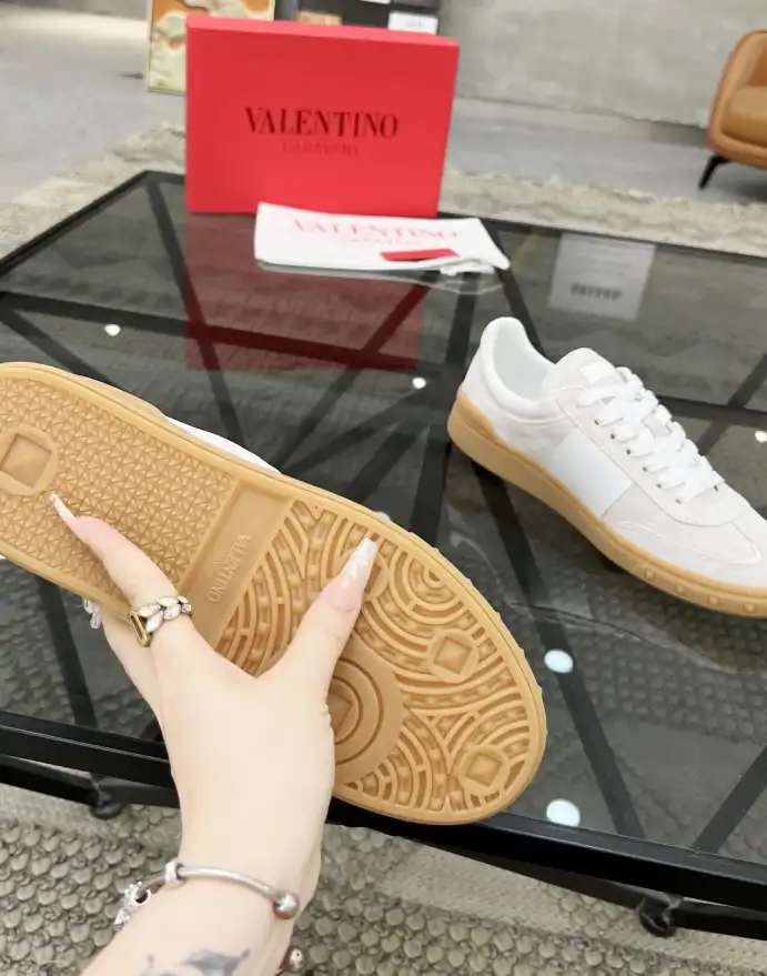 hype Valentino Casual Shoes