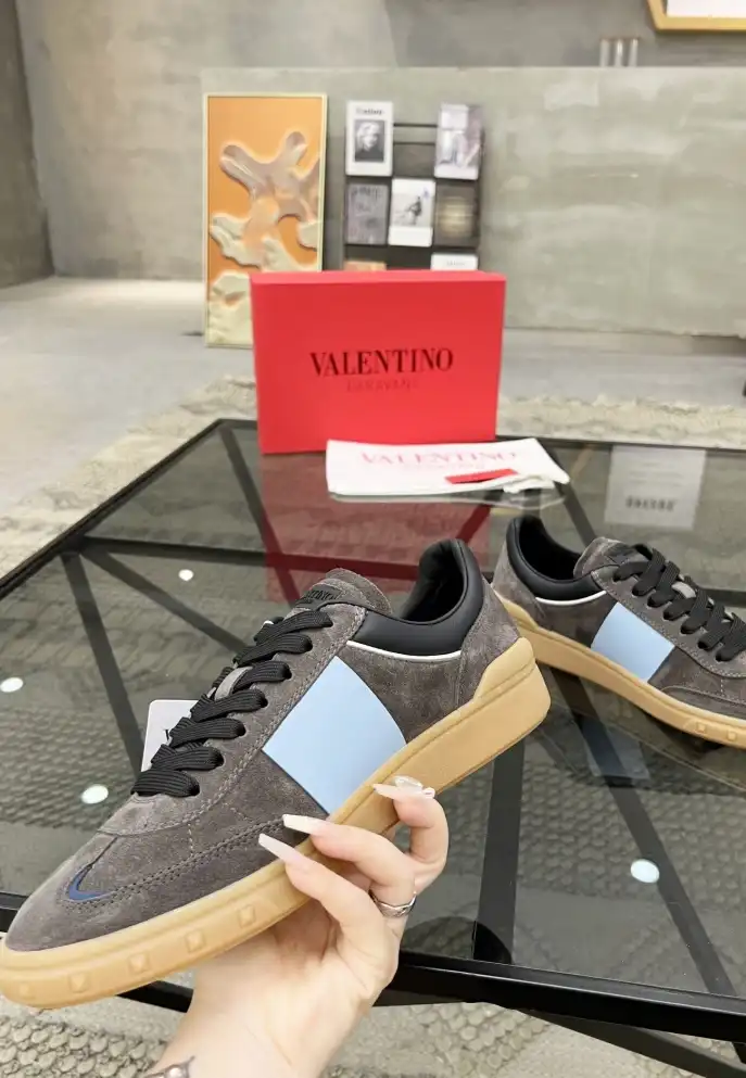 hype Valentino Casual Shoes