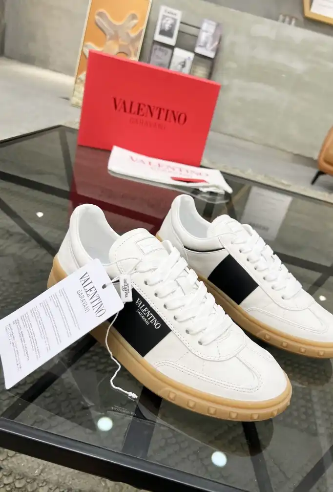 hype Valentino Casual Shoes