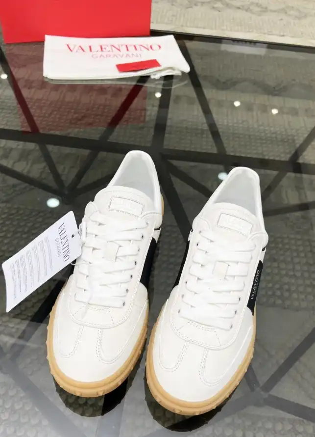 hype Valentino Casual Shoes