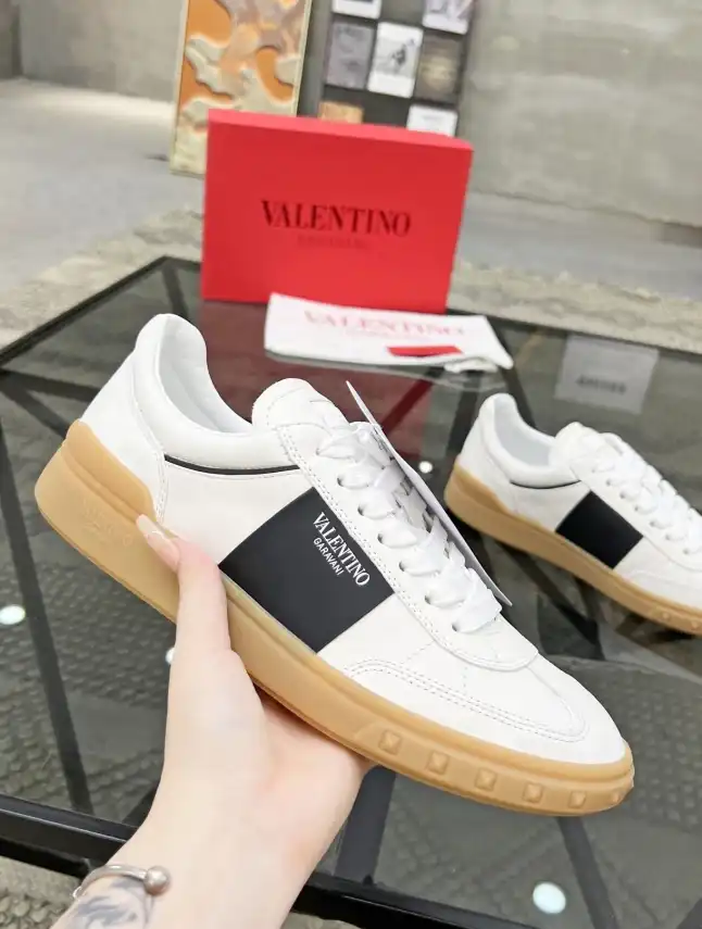 hype Valentino Casual Shoes