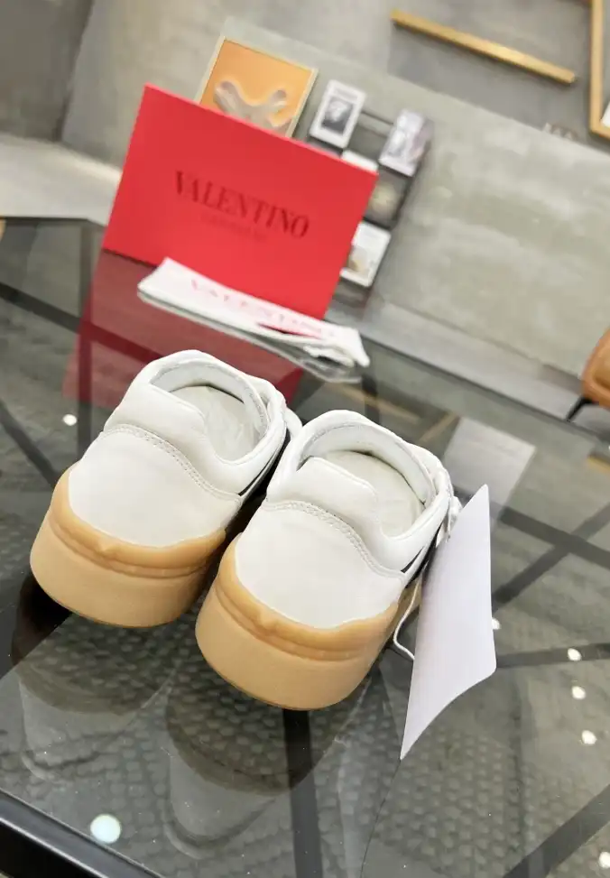 hype Valentino Casual Shoes