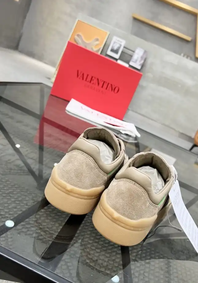 hype Valentino Casual Shoes