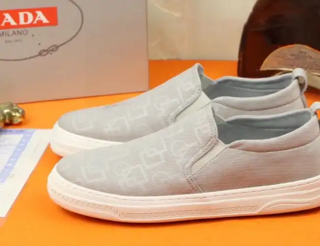 hype Prada Casual Shoes