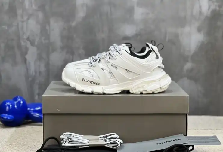 hype Balenciaga Sneakers