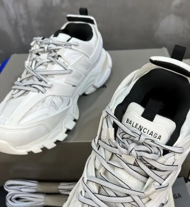 hype Balenciaga Sneakers