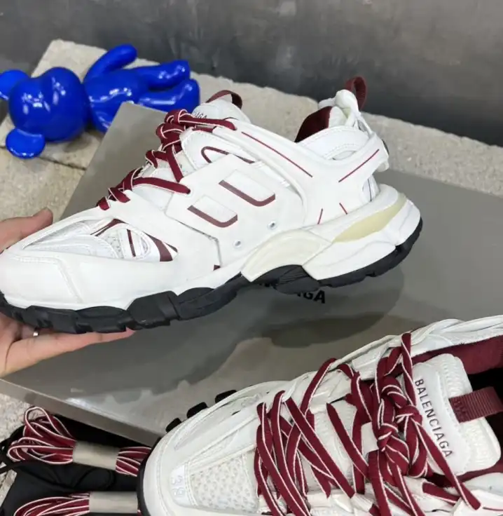 hype Balenciaga Sneakers