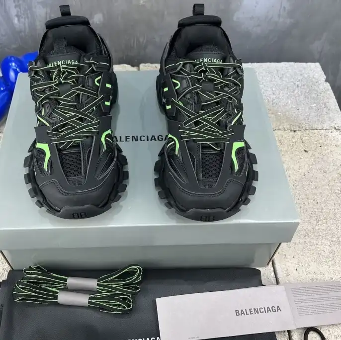 hype Balenciaga Sneakers