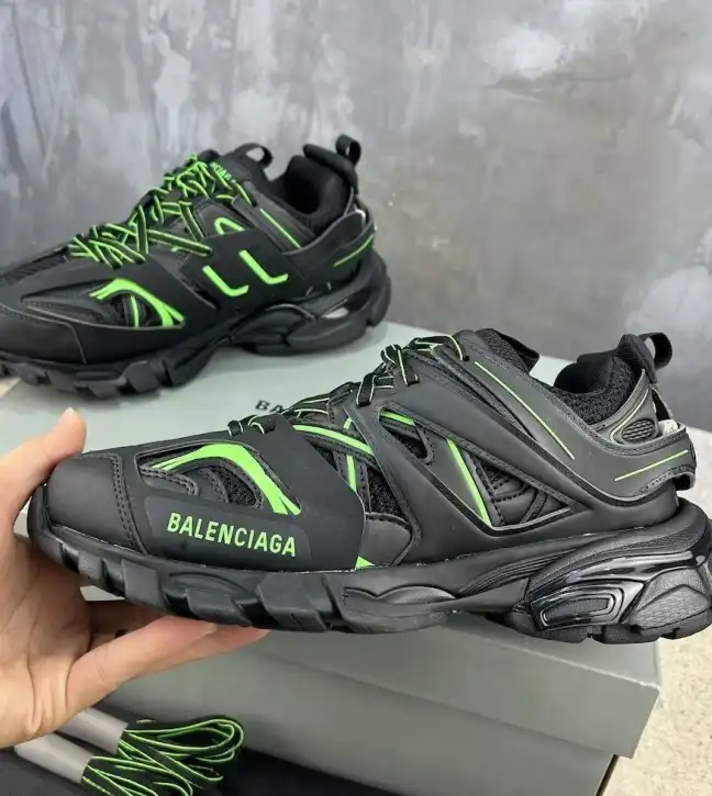 hype Balenciaga Sneakers