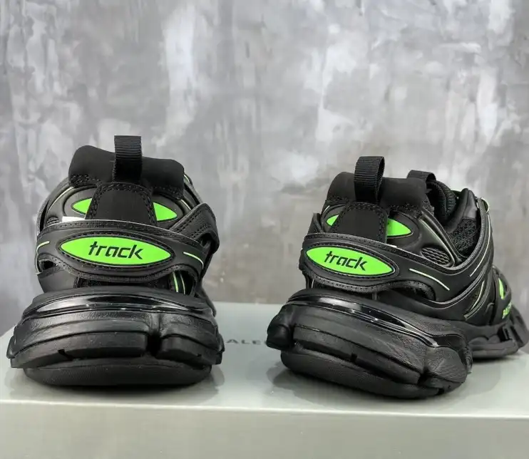 hype Balenciaga Sneakers