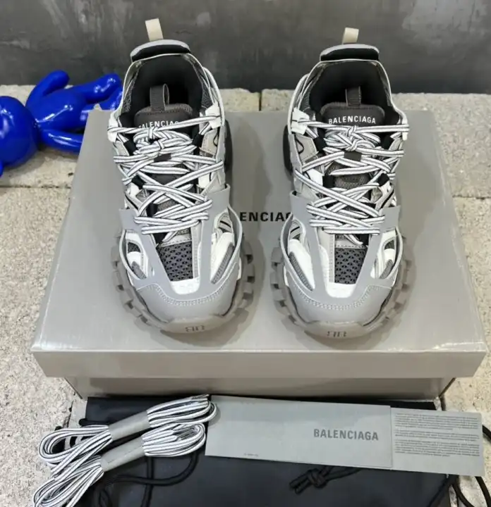 hype Balenciaga Sneakers