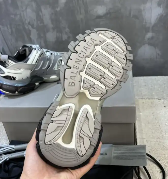 hype Balenciaga Sneakers