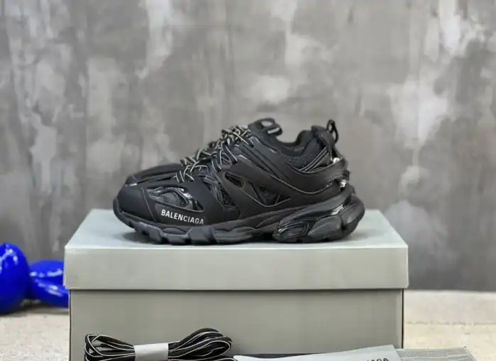 hype Balenciaga Sneakers