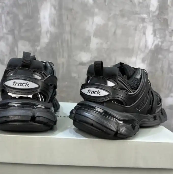 hype Balenciaga Sneakers