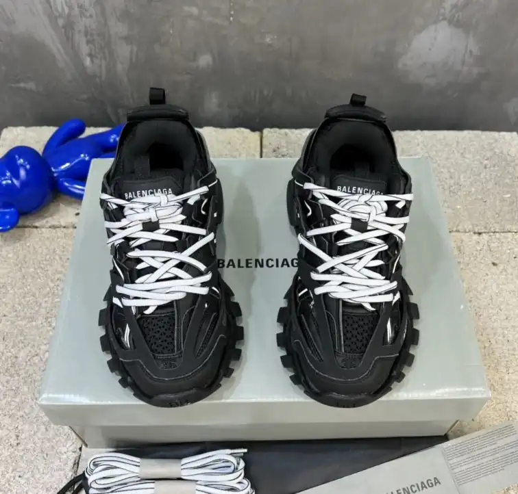 hype Balenciaga Sneakers