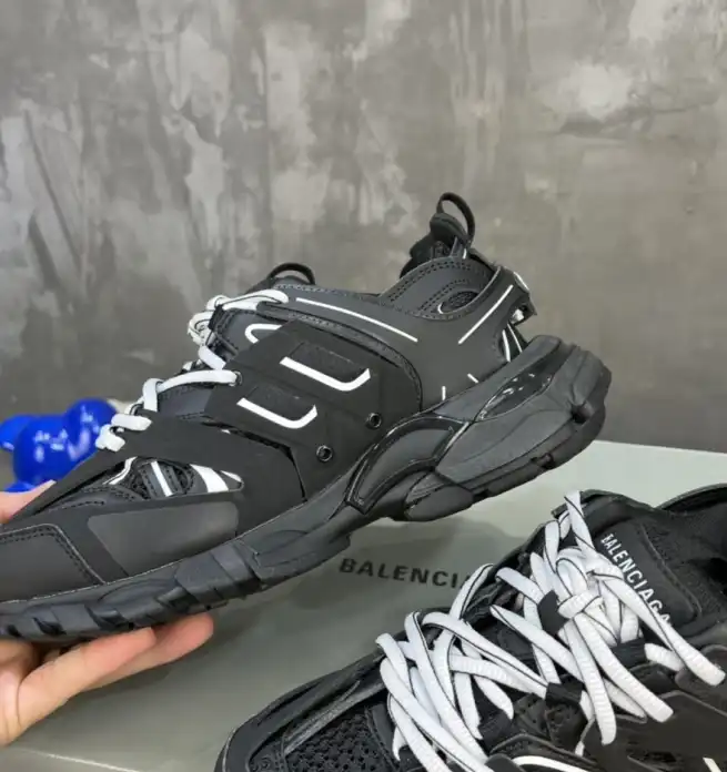 hype Balenciaga Sneakers