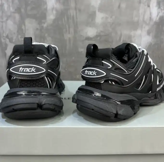 hype Balenciaga Sneakers