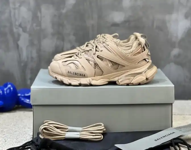 hype Balenciaga Sneakers