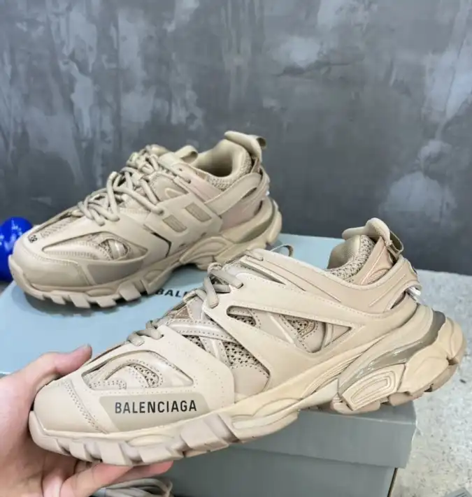 hype Balenciaga Sneakers