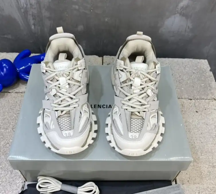 hype Balenciaga Sneakers