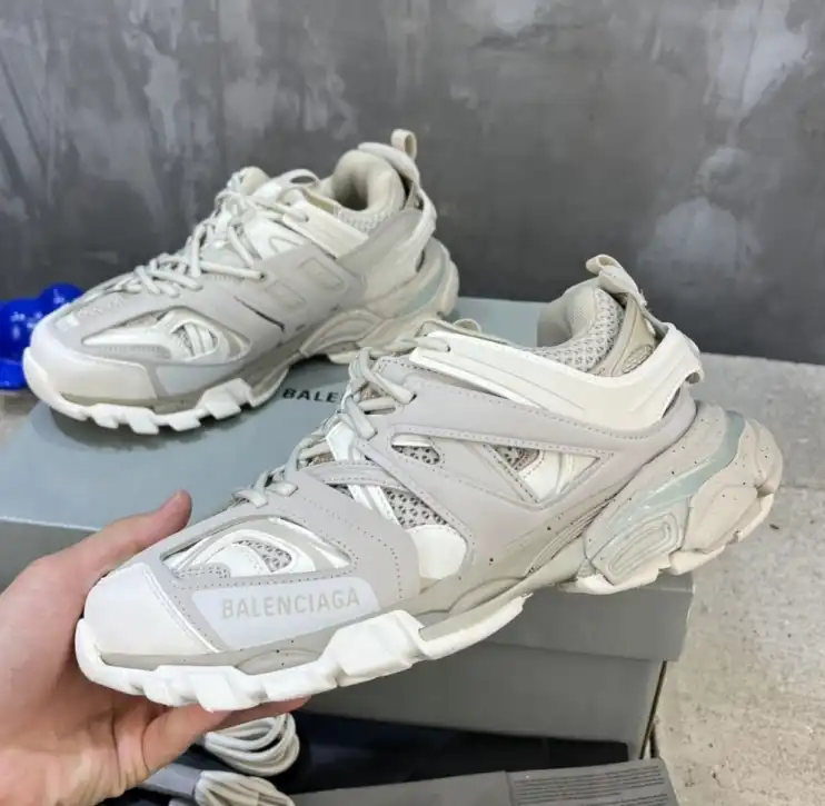 hype Balenciaga Sneakers