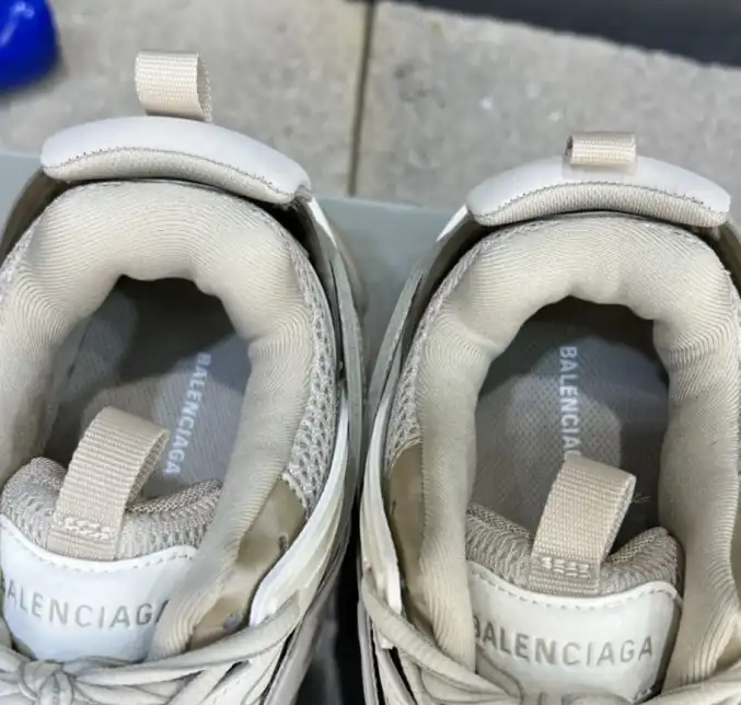 hype Balenciaga Sneakers