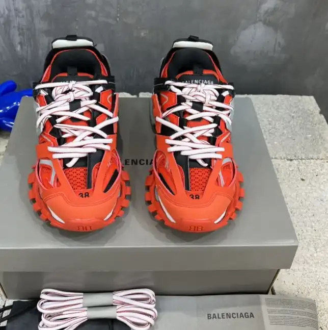 hype Balenciaga Sneakers