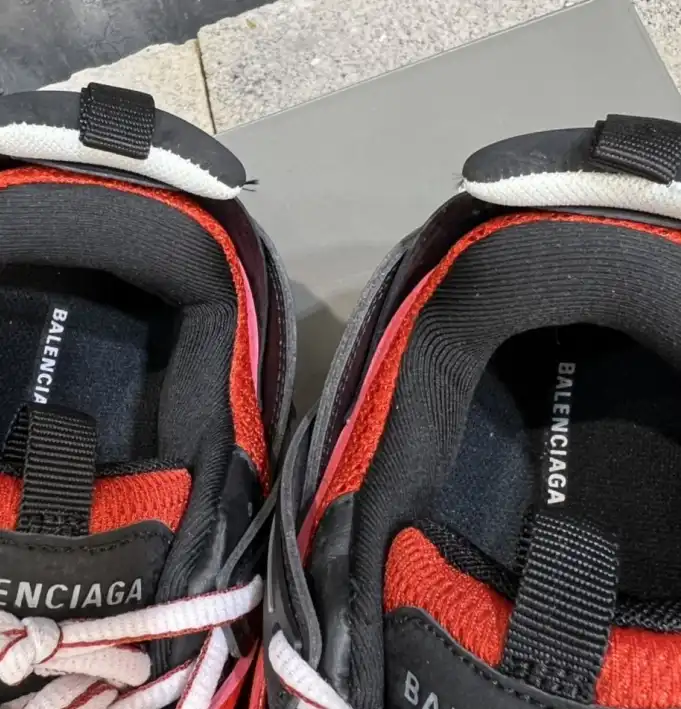 hype Balenciaga Sneakers