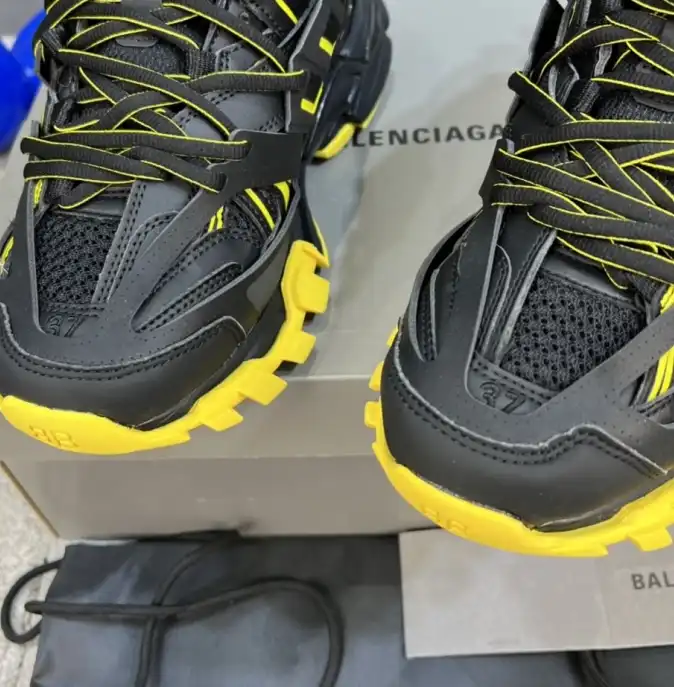 hype Balenciaga Sneakers