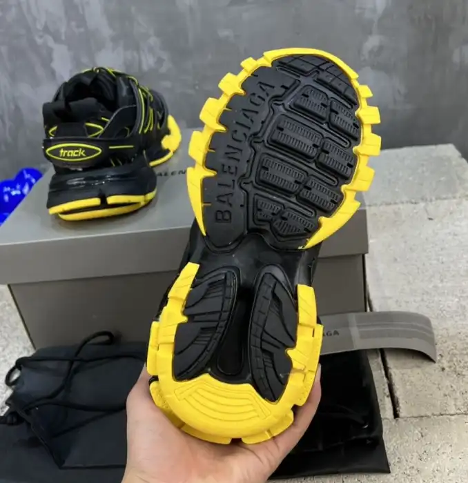 hype Balenciaga Sneakers