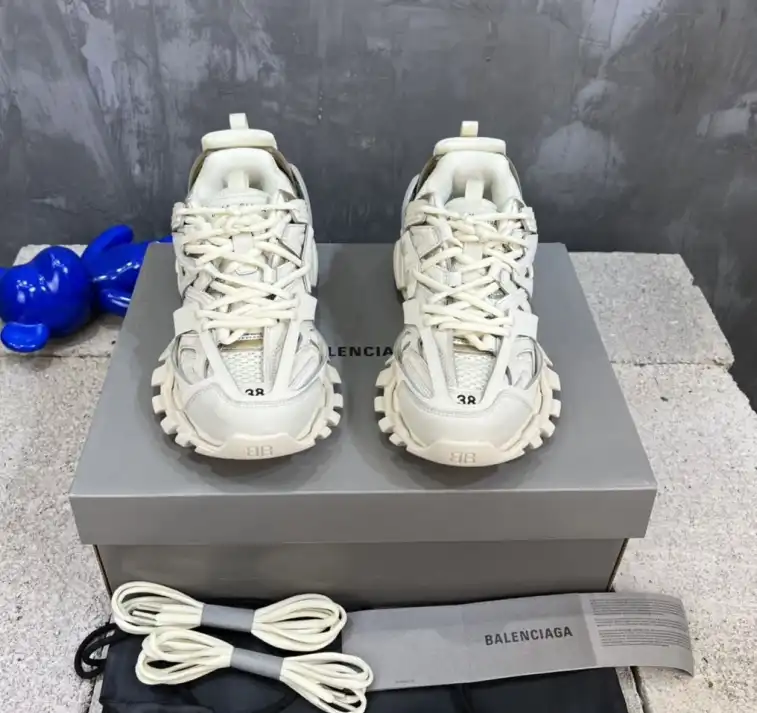 hype Balenciaga Sneakers