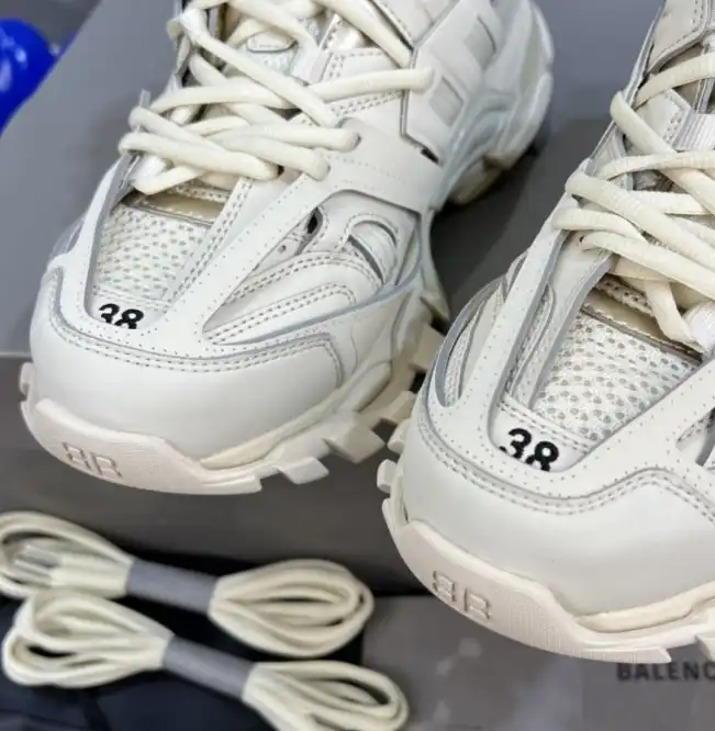 hype Balenciaga Sneakers