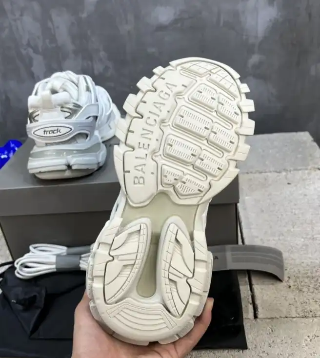 hype Balenciaga Sneakers