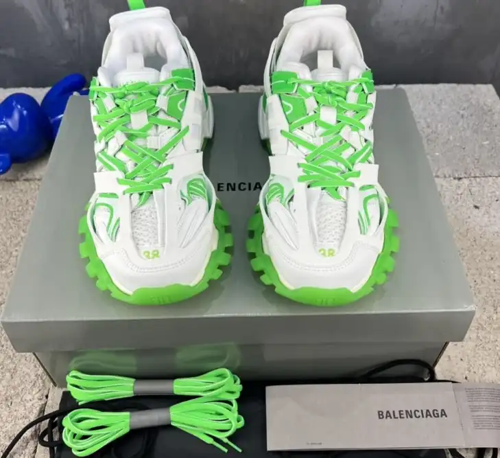 hype Balenciaga Sneakers