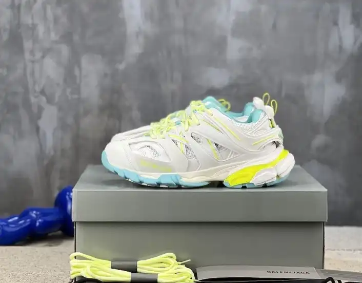 hype Balenciaga Sneakers