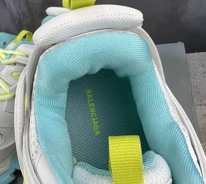 hype Balenciaga Sneakers