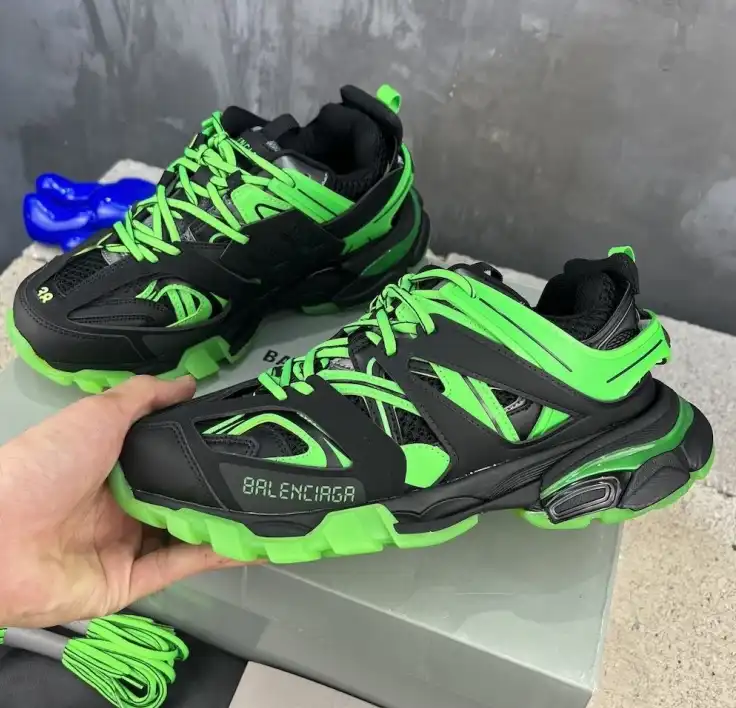 hype Balenciaga Sneakers