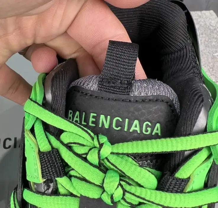 hype Balenciaga Sneakers