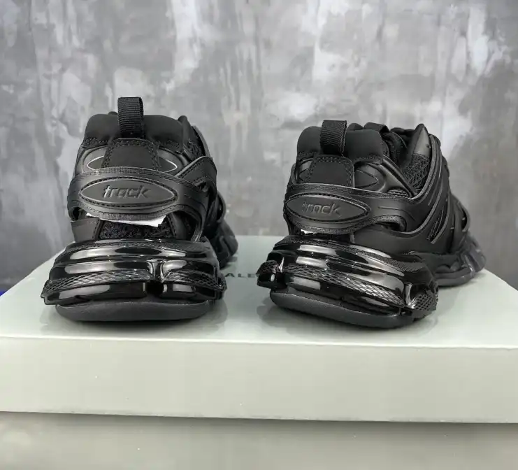 hype Balenciaga Sneakers