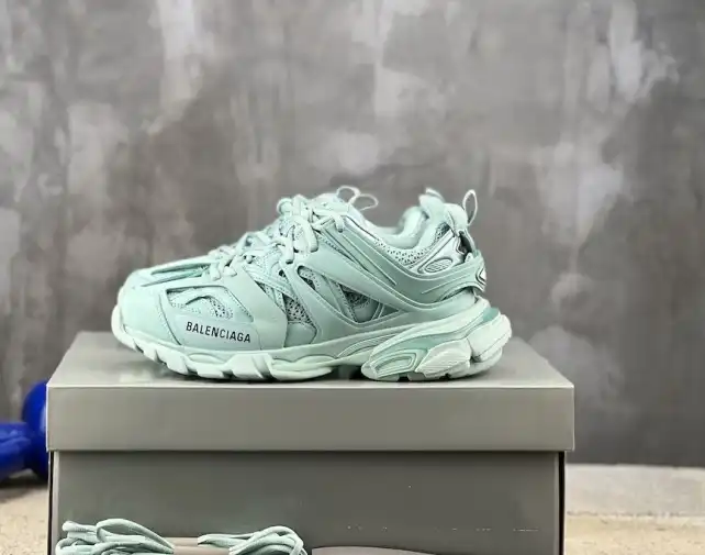 hype Balenciaga Sneakers