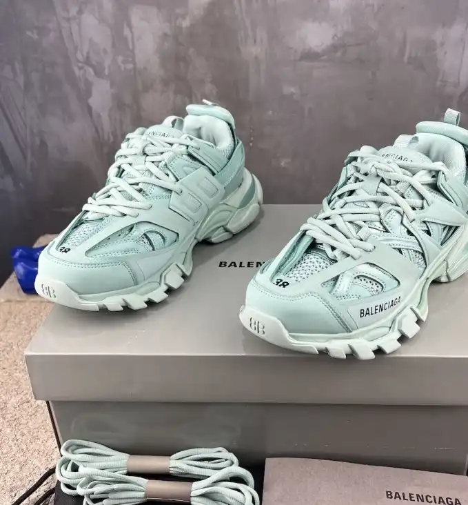 hype Balenciaga Sneakers