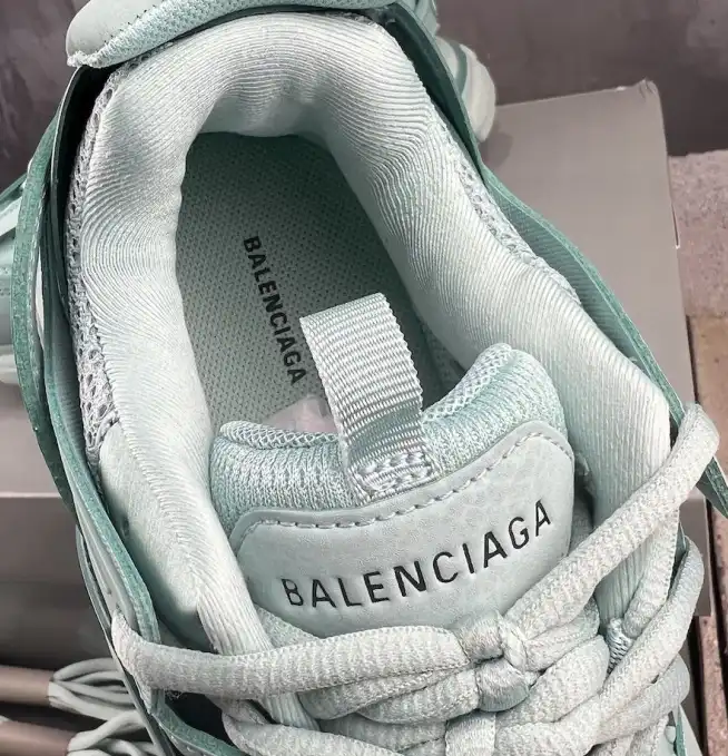 hype Balenciaga Sneakers