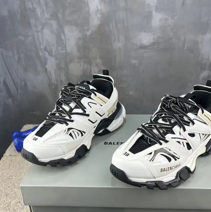 hype Balenciaga Sneakers