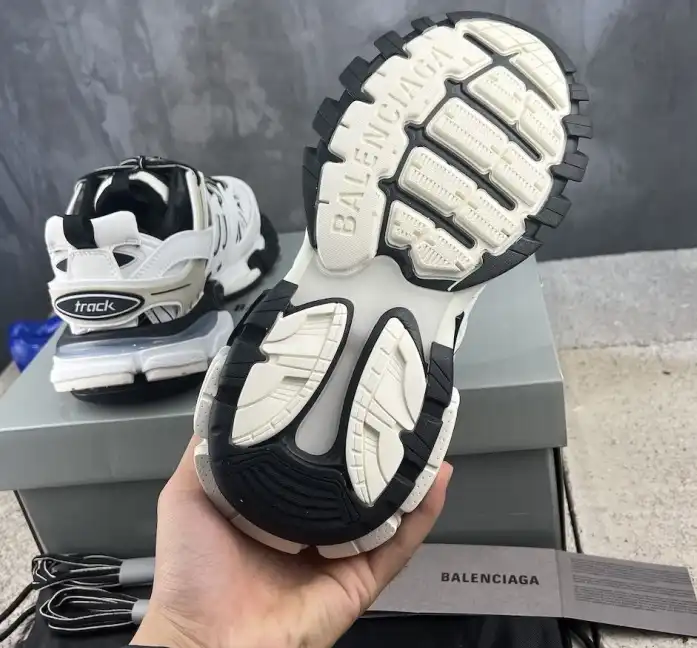 hype Balenciaga Sneakers