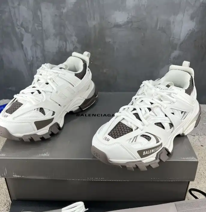 hype Balenciaga Sneakers