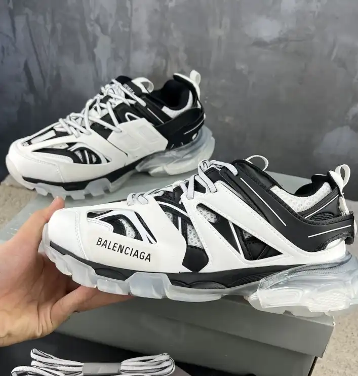 hype Balenciaga Sneakers