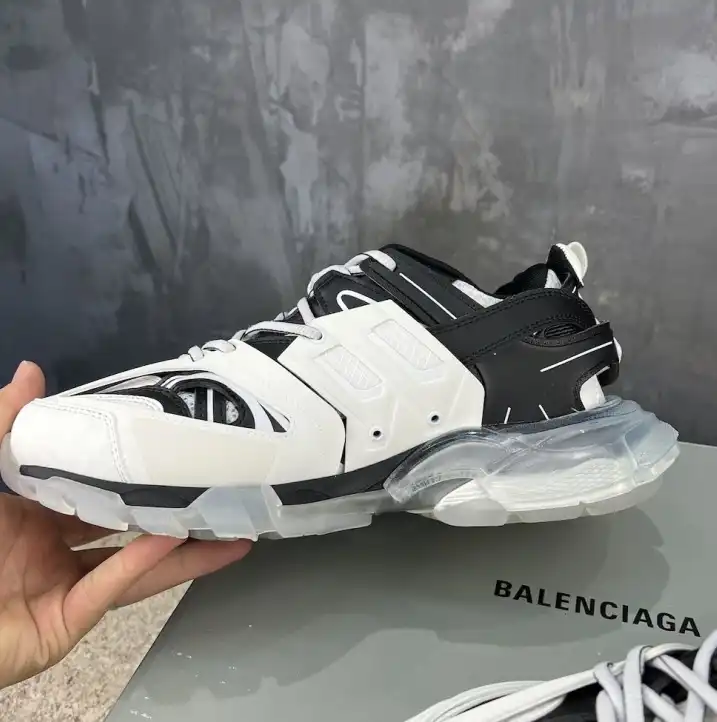 hype Balenciaga Sneakers