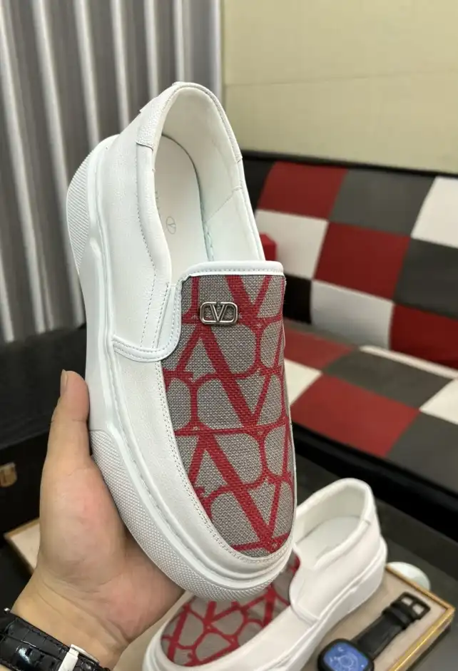 hype Valentino Casual Shoes